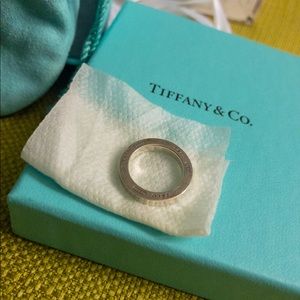TIFFANY & CO PENDANT only